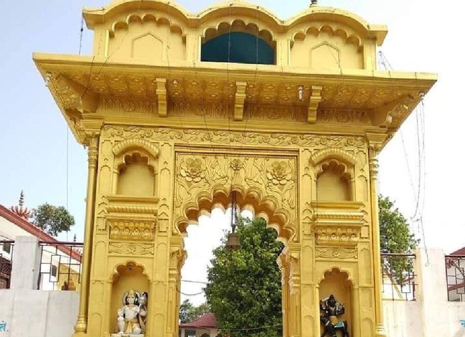 अप्रैल में इन जगहों पर बिताएं छुट्टियां