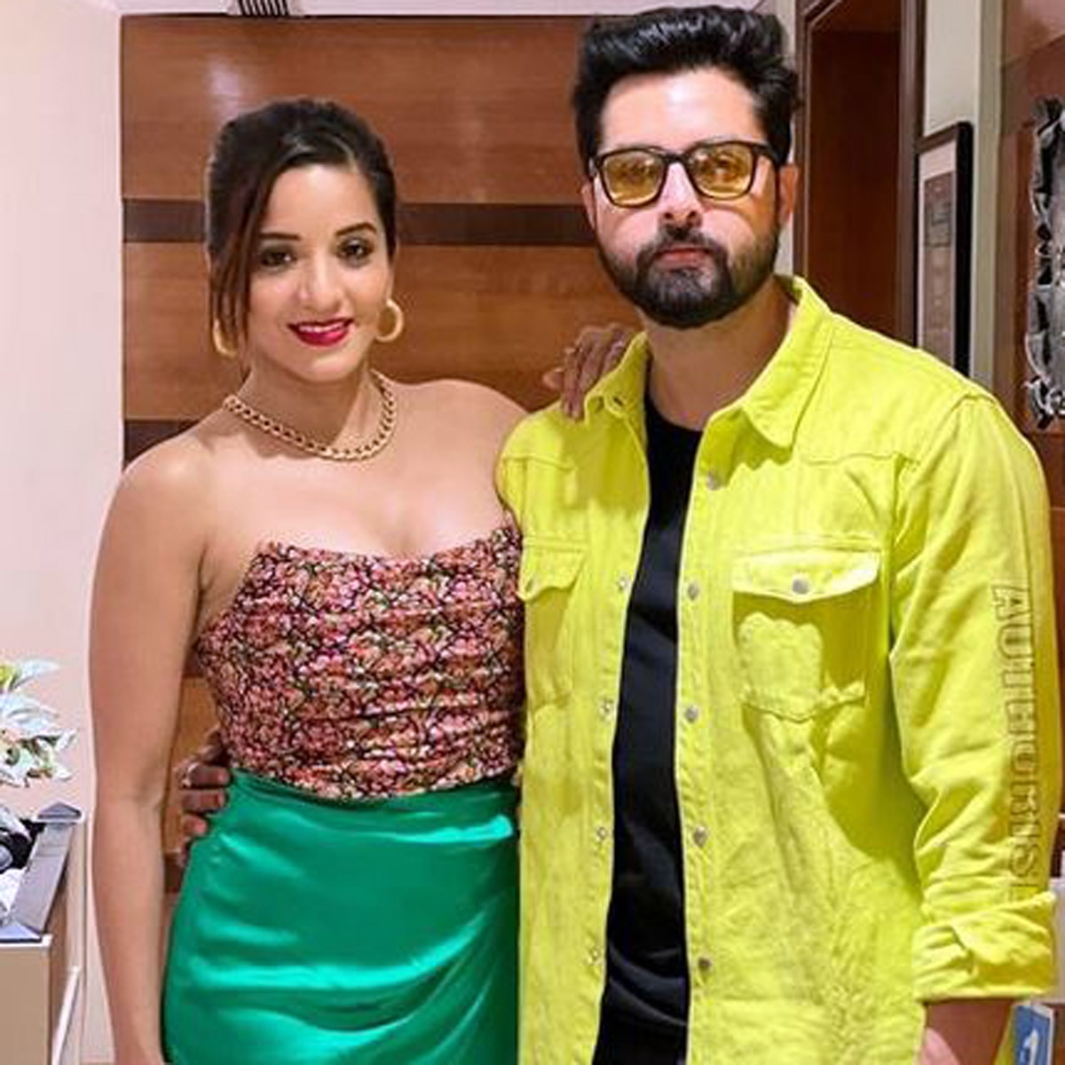 मोनालिसा संग विक्रांत