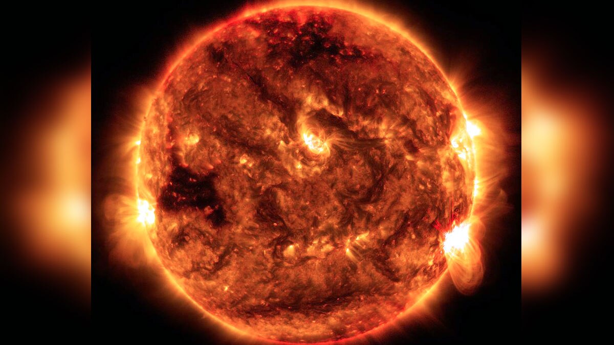 New Strange Solar Waves