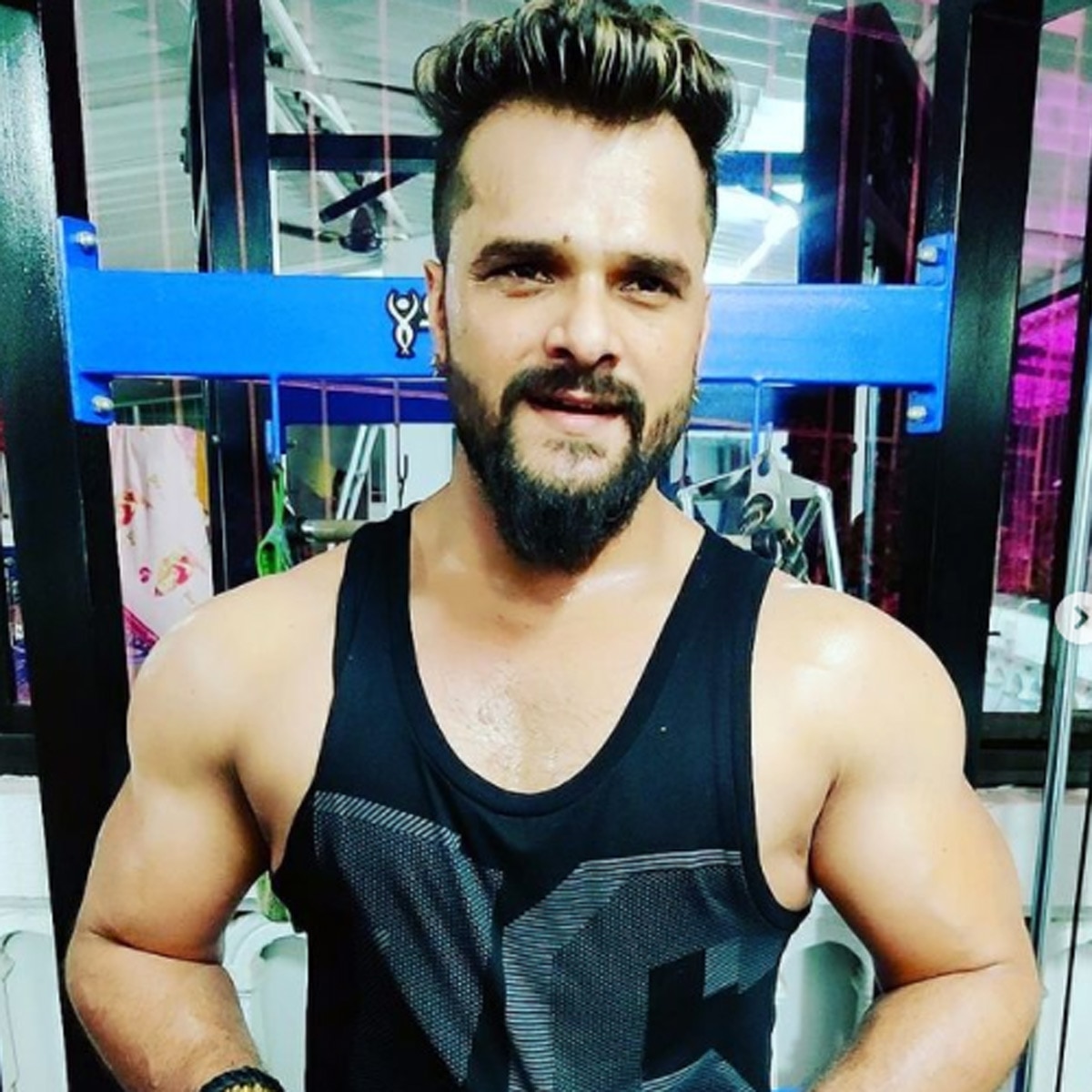 खेसारी लाल यादव