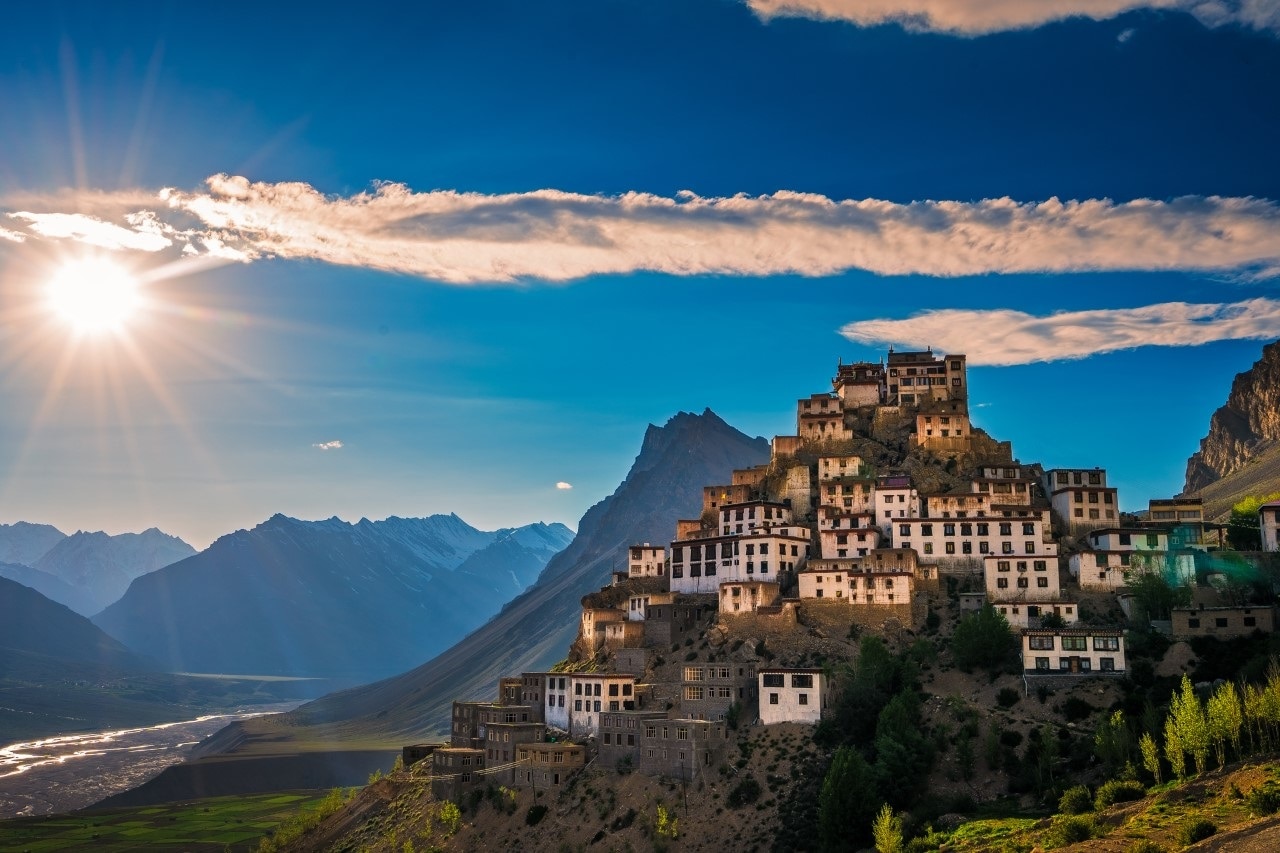 अप्रैल में इन जगहों पर बिताएं छुट्टियां