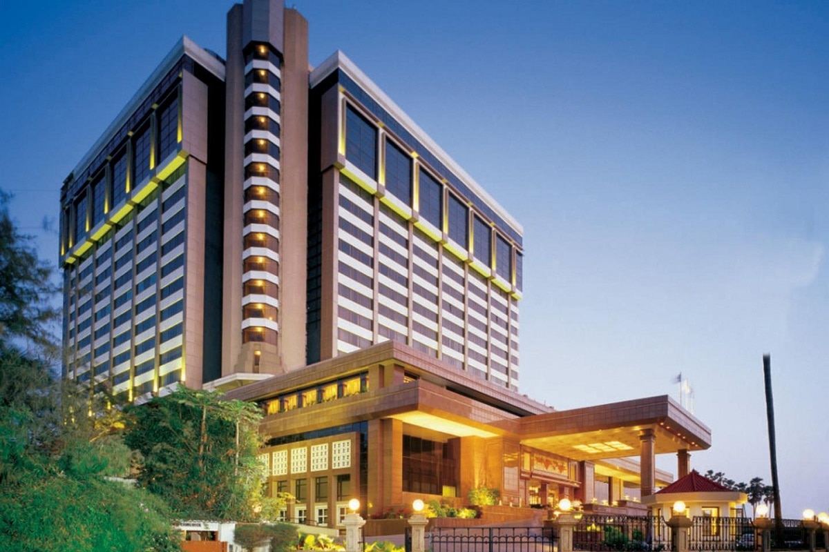 RCB in Taj Lands End