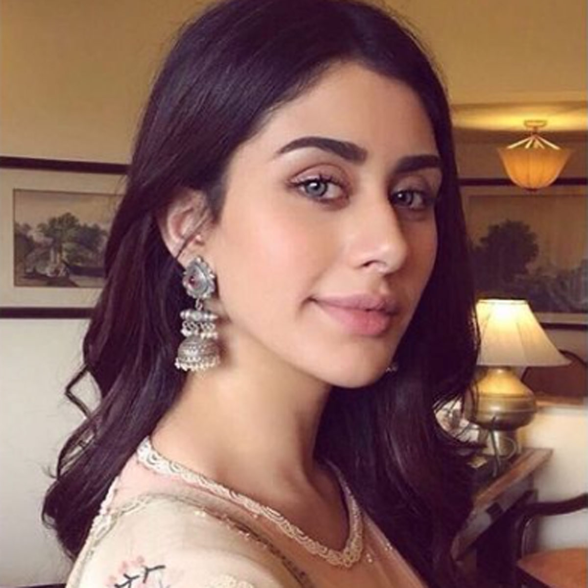 वरीना हुसैन