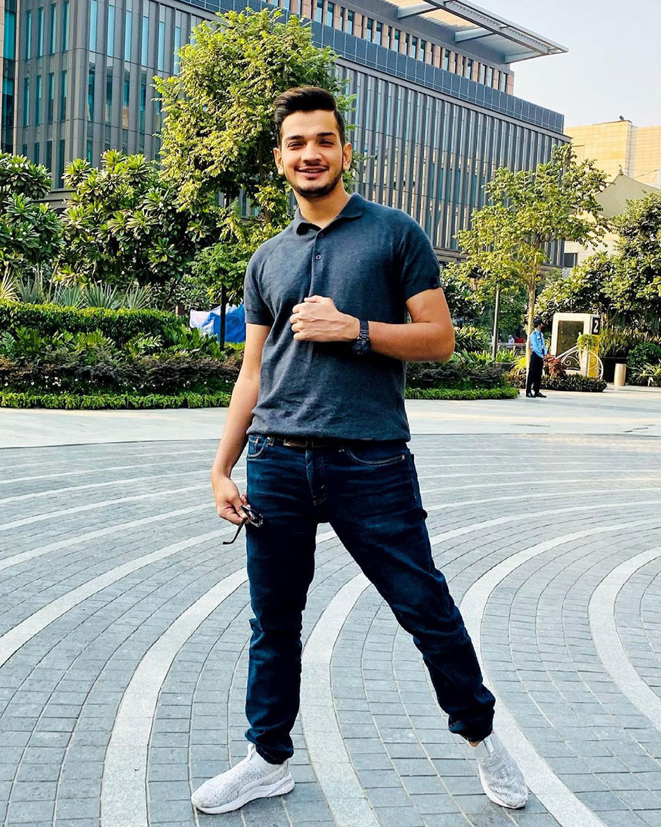  मुनव्वर फारूकी