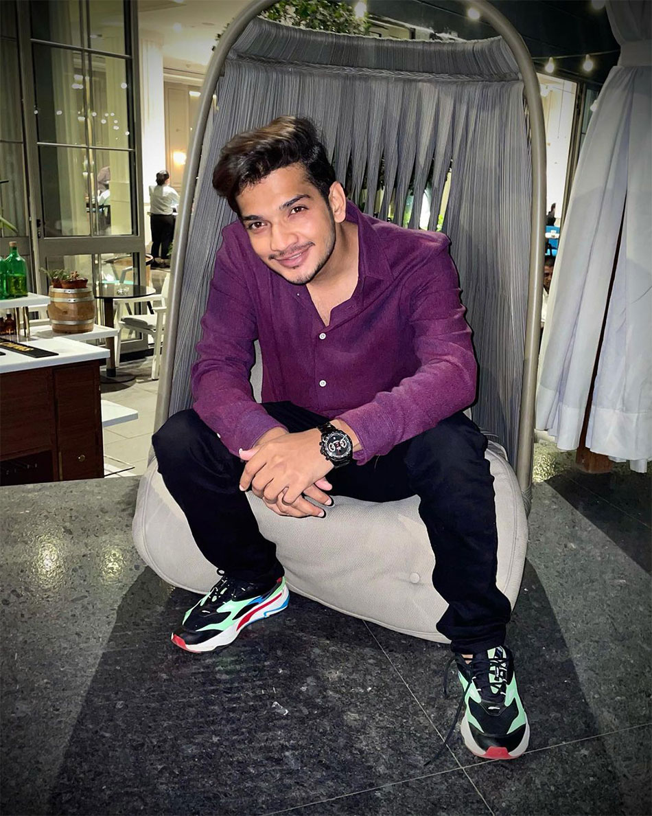  मुनव्वर फारूकी