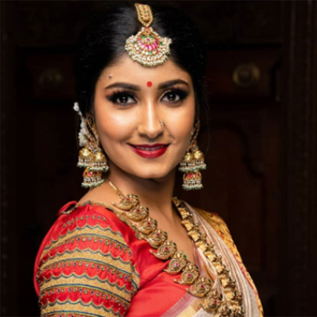 अर्चना जोइस