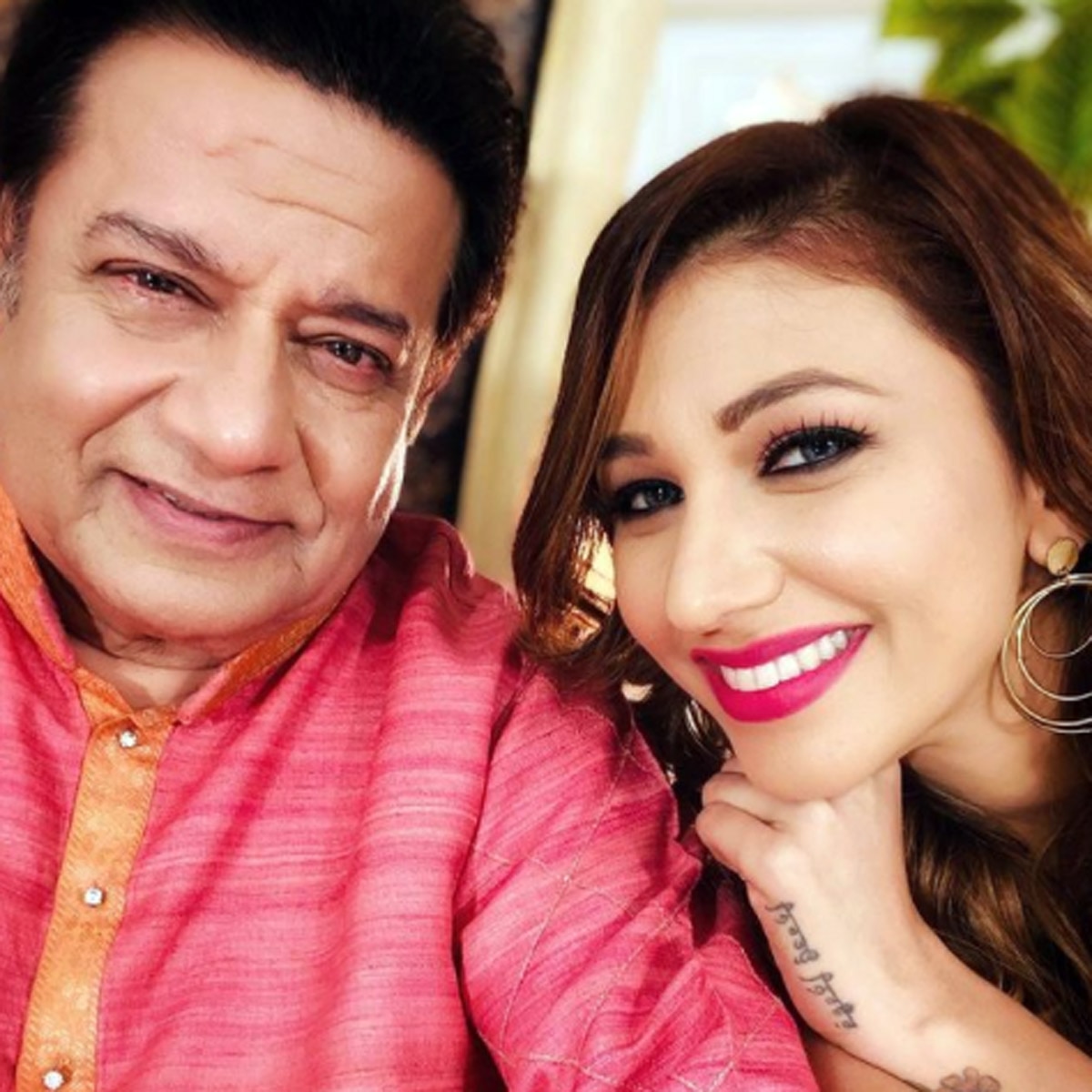 अनूप जलोटा, जसलीन मथारू