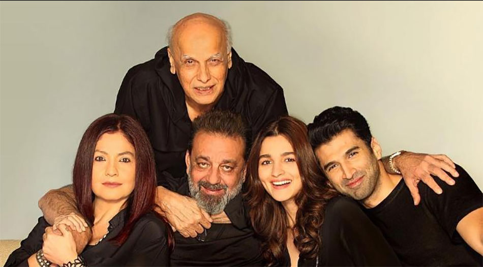 पूजा भट्ट, महेश भट्ट, संजय दत्त, आलिया भट्ट, आदित्य रॉय कपूर