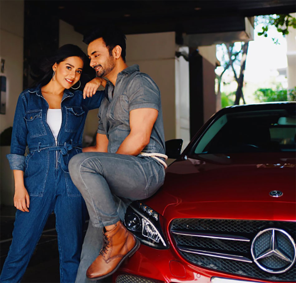 अमृता राव, आरजे अनमोल