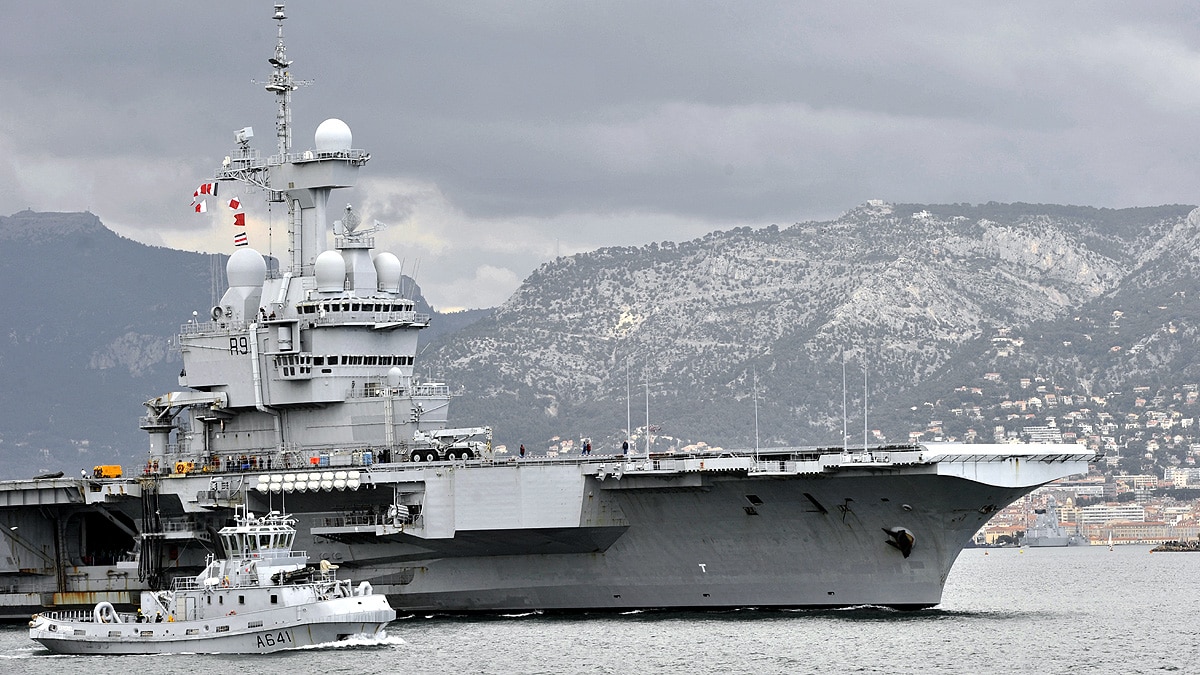Top 10 aircraft carriers