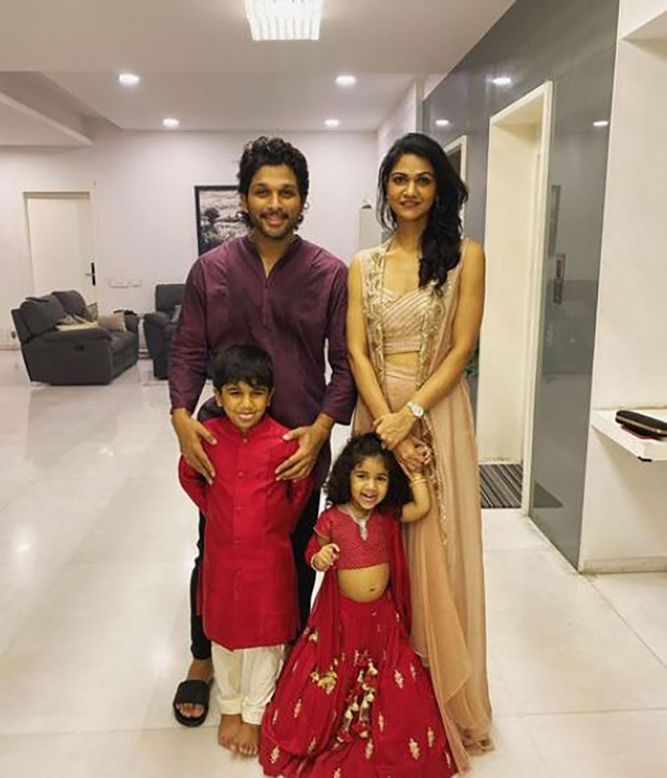 फैमिली संग अल्लू अर्जुन