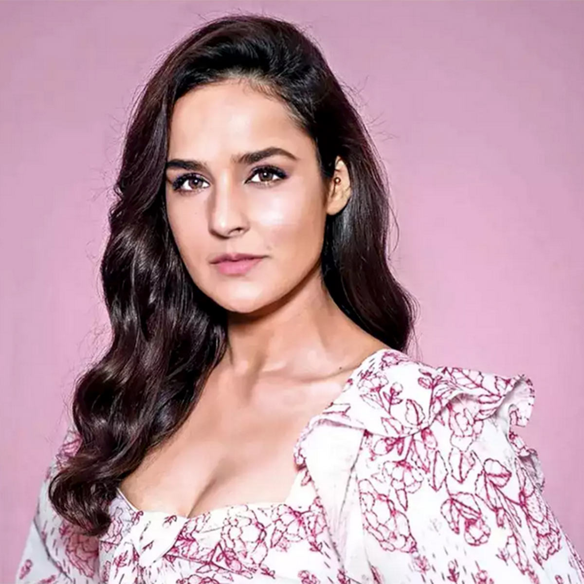 अंगिरा धर