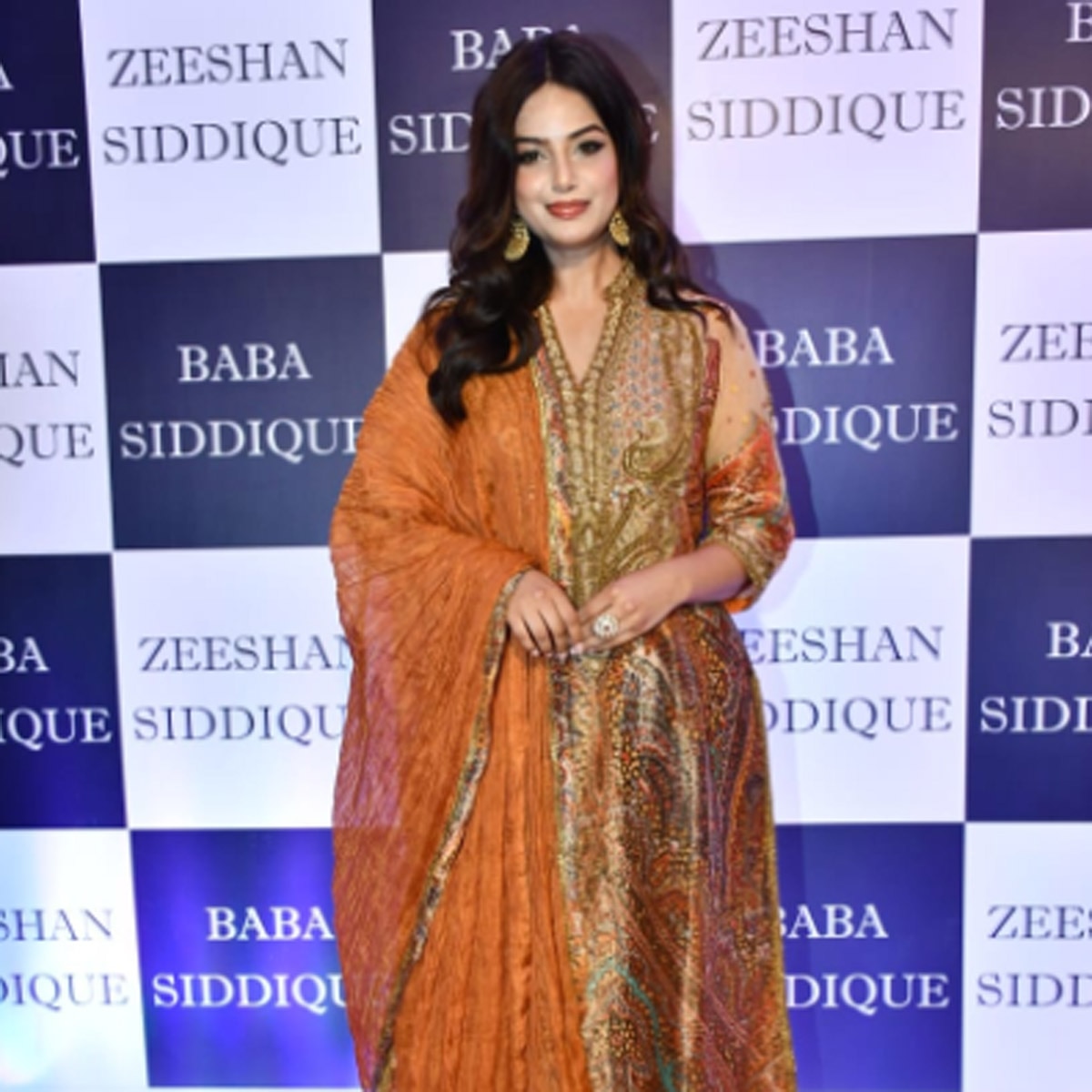 बाबा सिद्दीकी की इफ्तार पार्टी