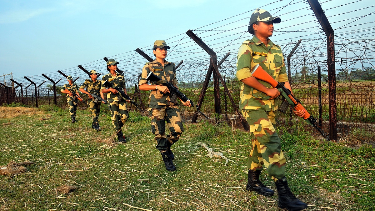 Paramilitary force Indian border