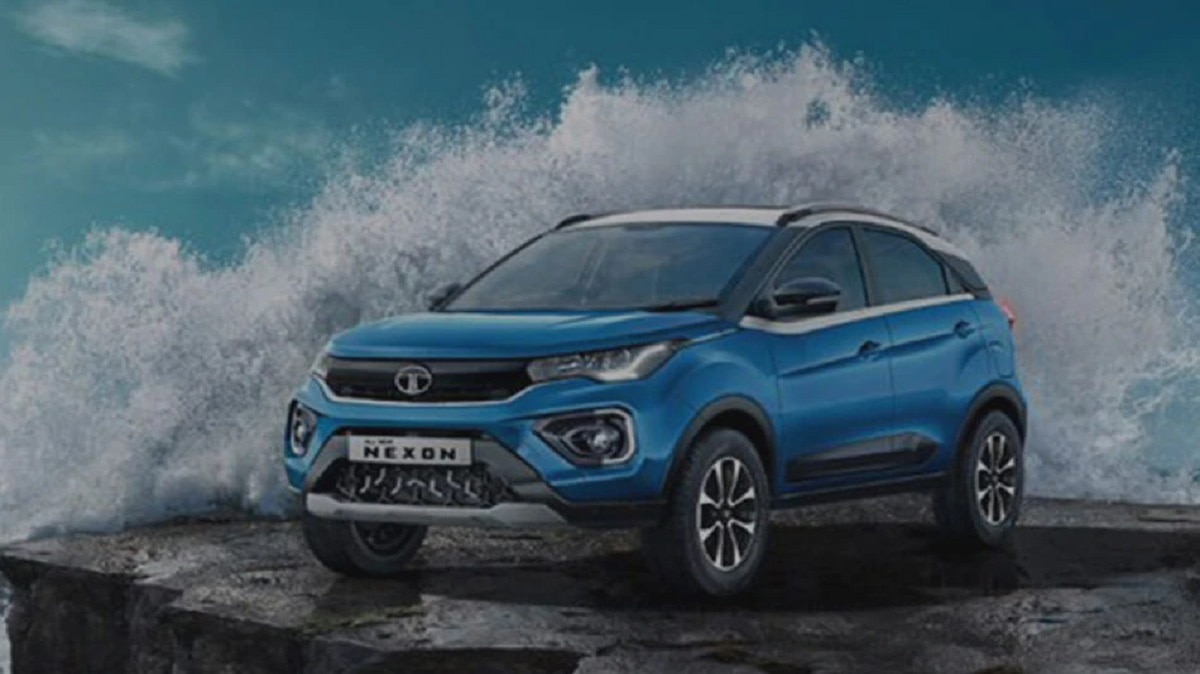 Tata Nexon 4 महीने से टॉप पर