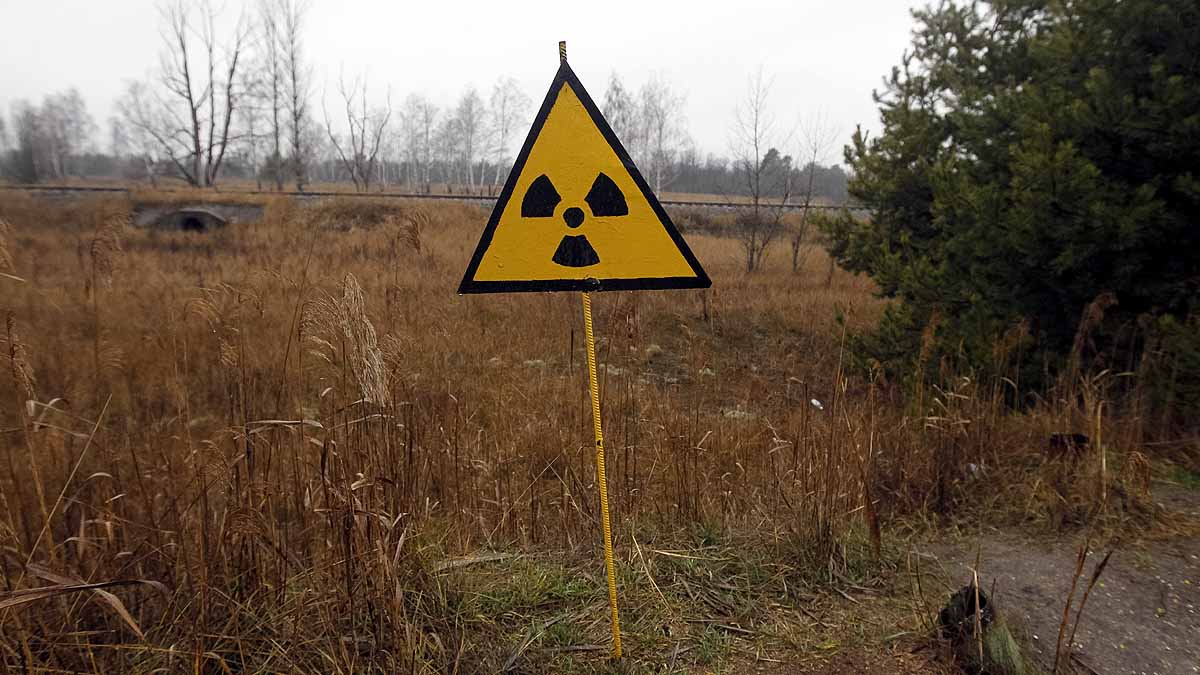 Russian military flees Chernobyl