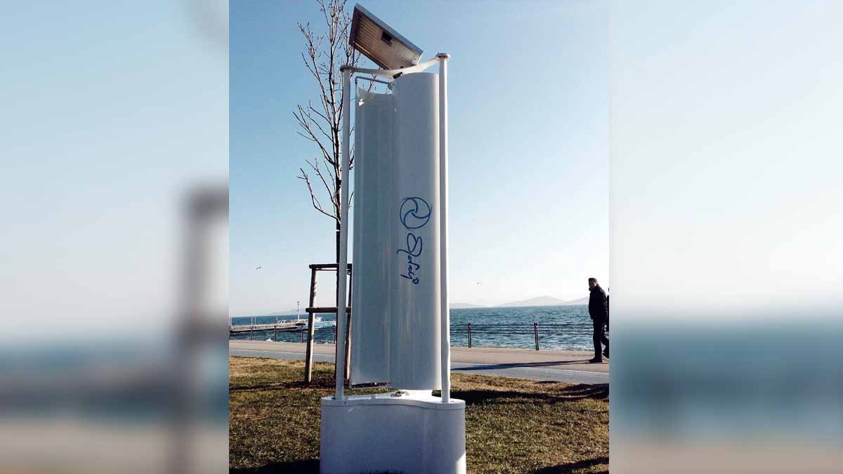 Turning traffic into clean energy