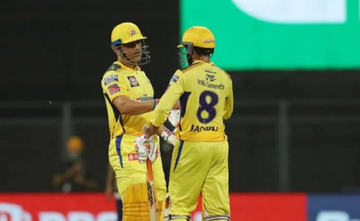 MS Dhoni with Ravindra Jadeja (IPL)