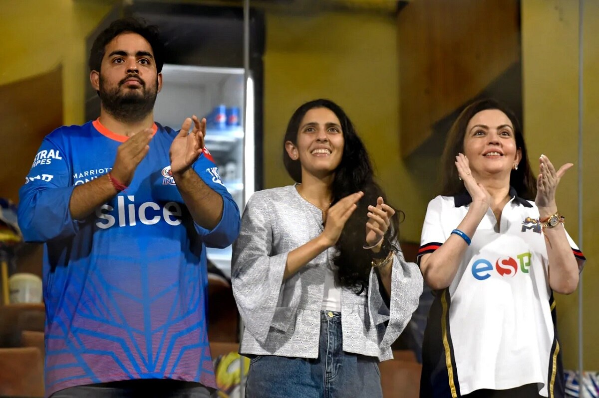 nita akash and shloka