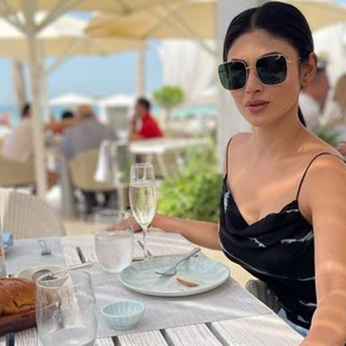 मौनी रॉय