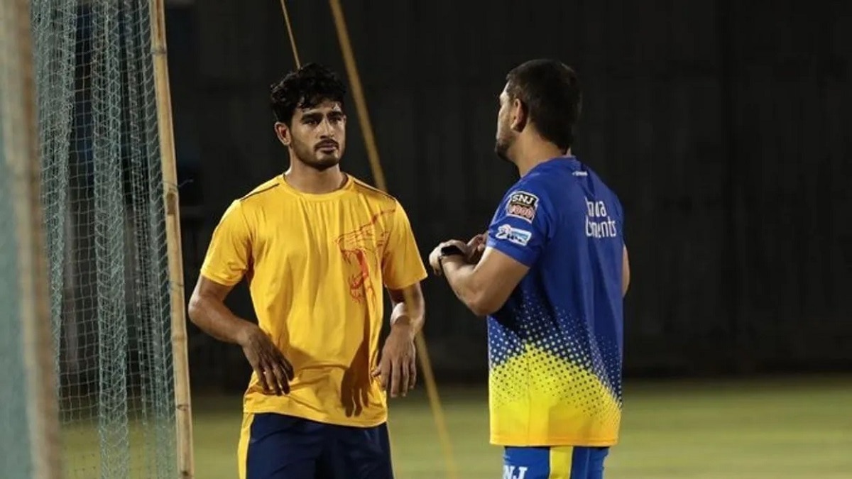 Mukesh Choudhary IPL 2022: कौन हैं मुकेश चौधरी? जिन्हें धोनी के धमाल के बाद  भी मिला प्लेयर ऑफ द मैच अवॉर्ड - IPL 2022 AajTak