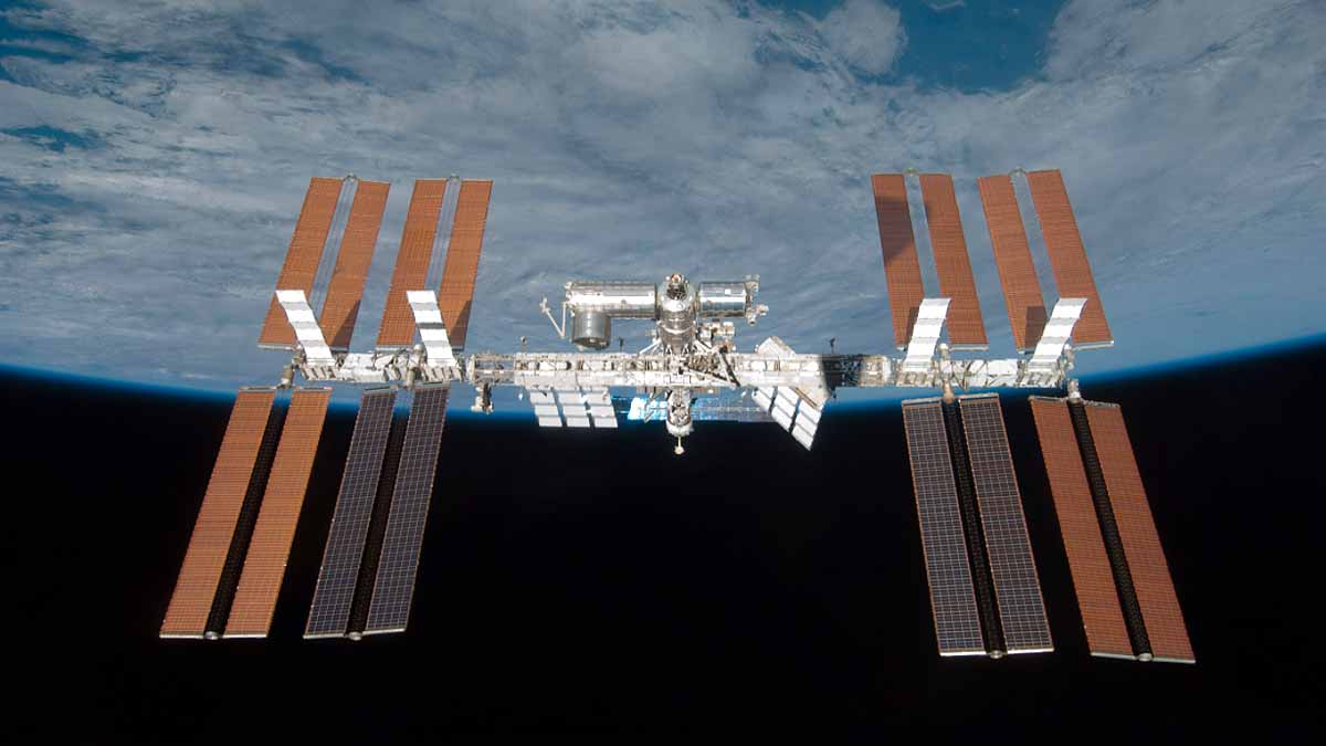 Solar Power Station in Space 