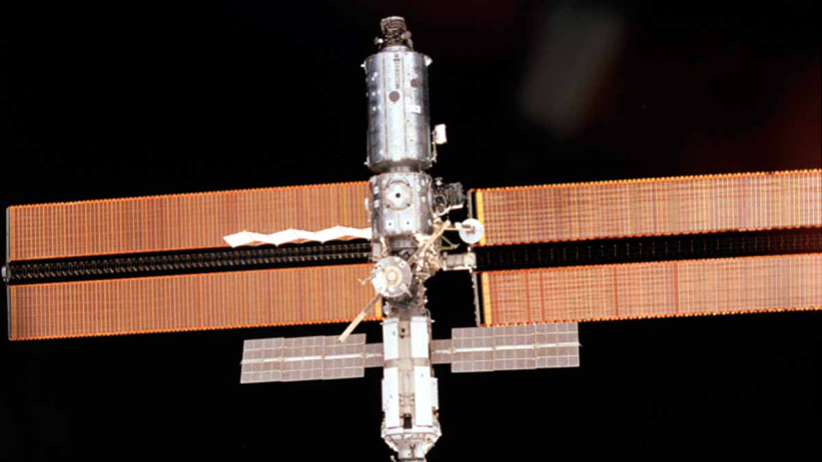 Solar Power Station in Space 