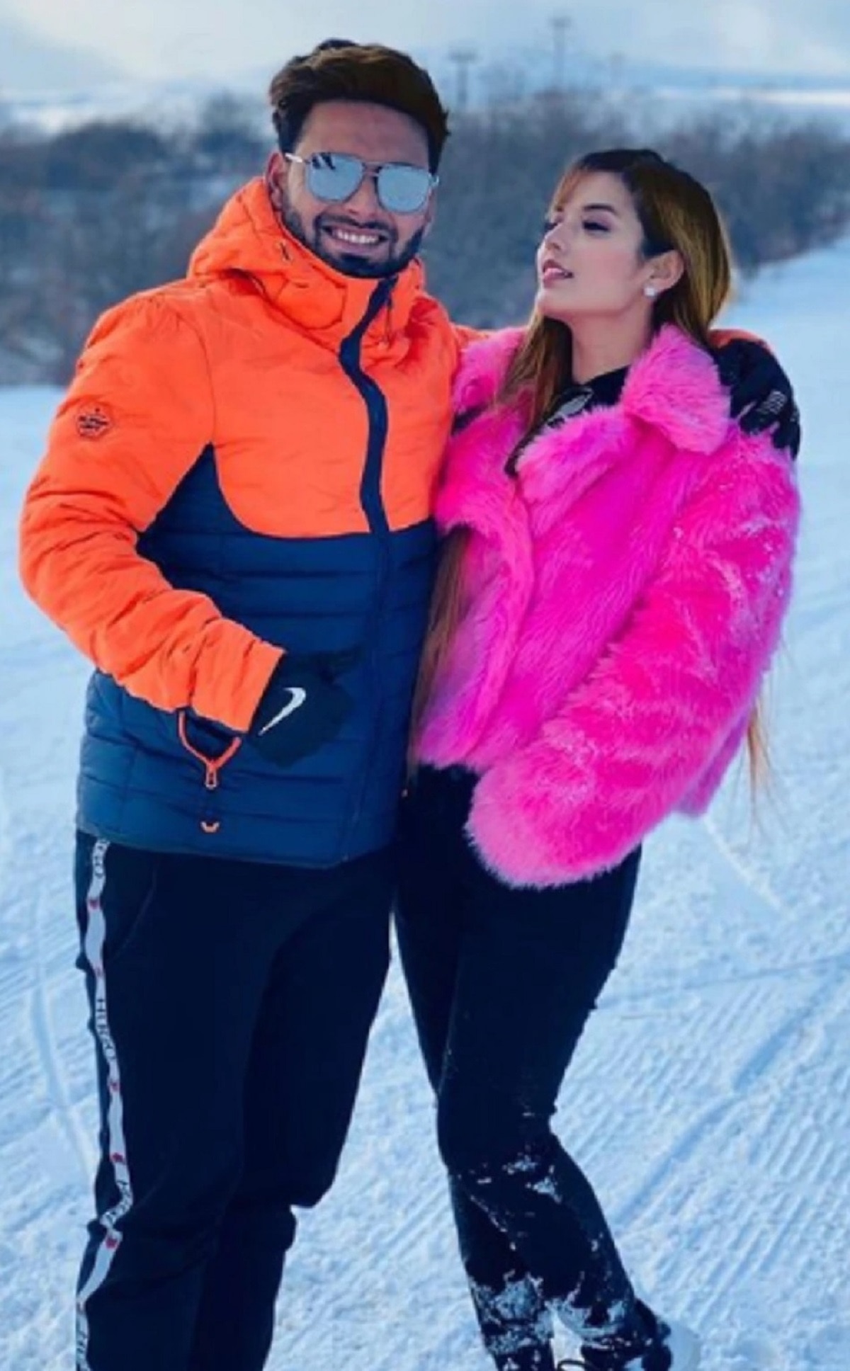 Rishabh pant and Isha Negi