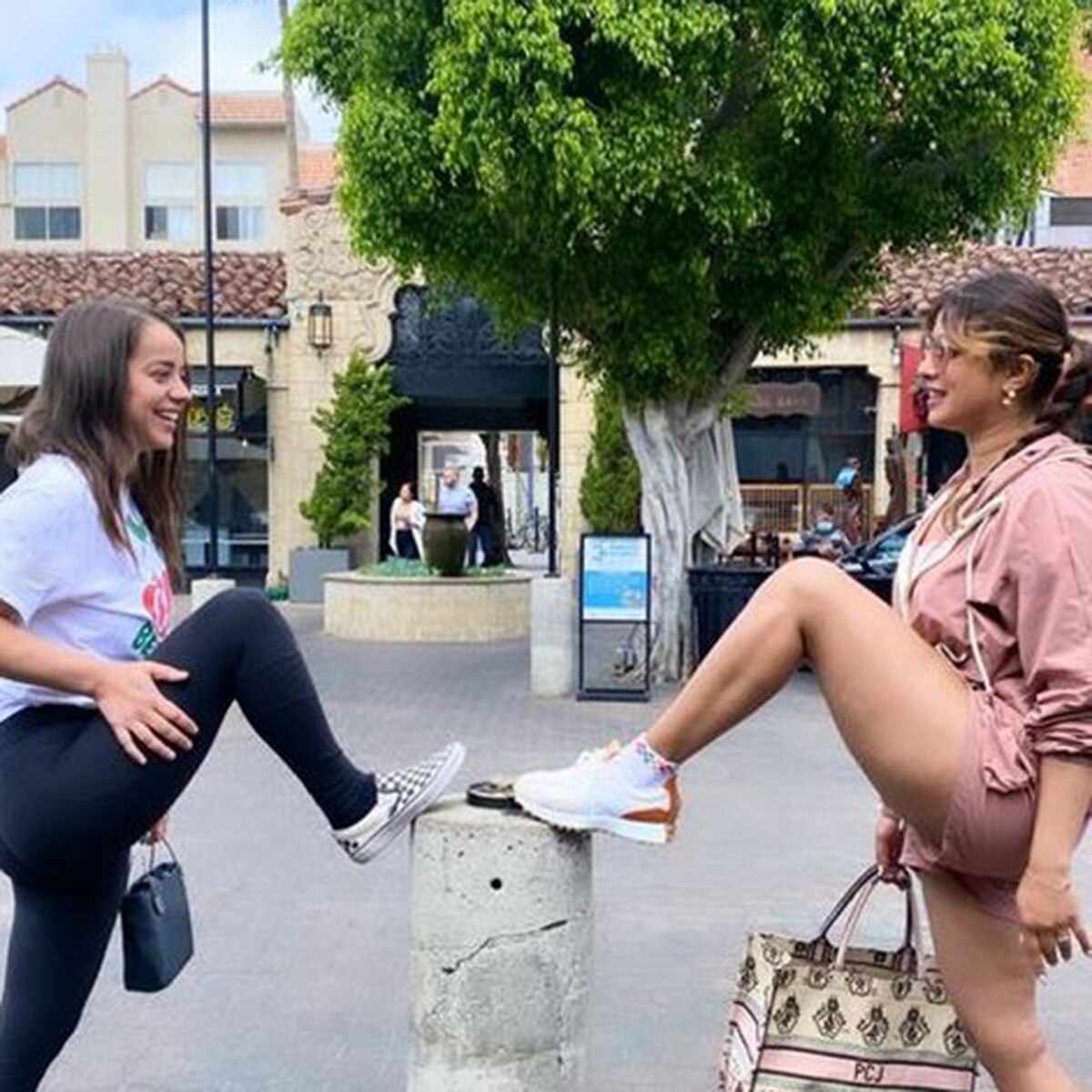 प्रियंका चोपड़ा 