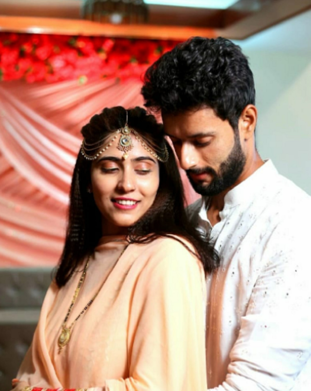 Shivam Dube and Anjum Khan 