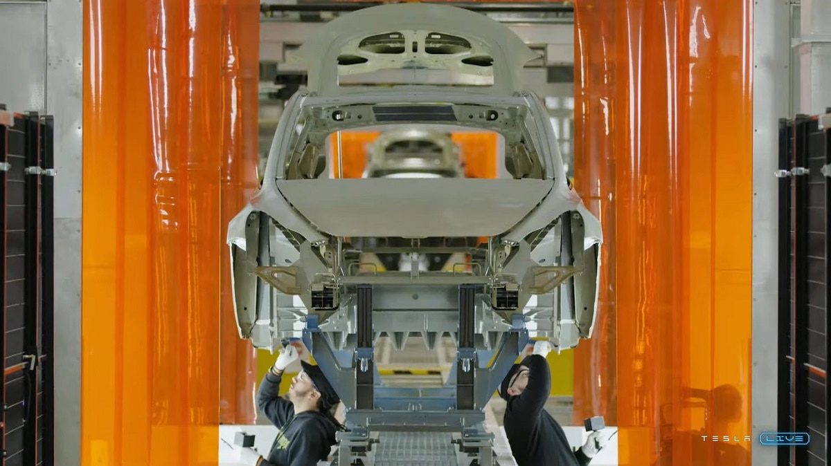 मिलेगी 10,000 लोगों नौकरी