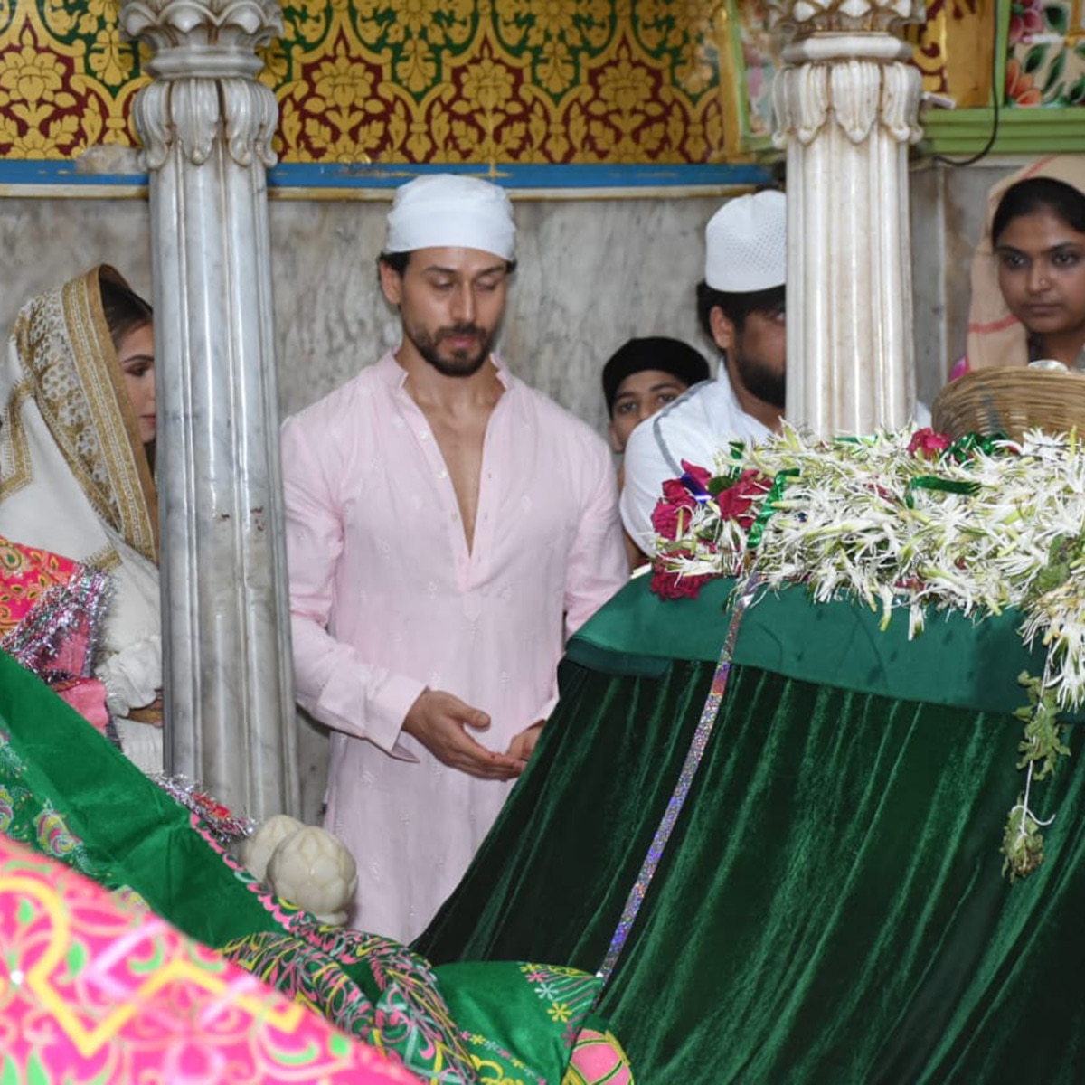 टाइगर श्रॉफ-तारा सुतार‍िया 