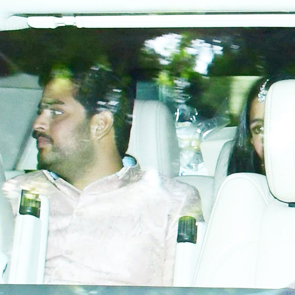 आकाश अंबानी