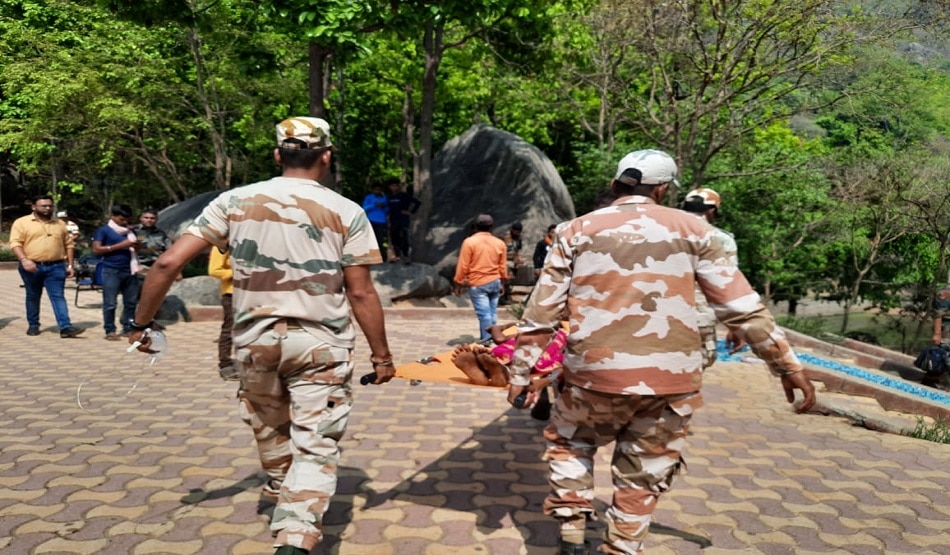 त्रिकूट पर्वत रोपवे हादसा