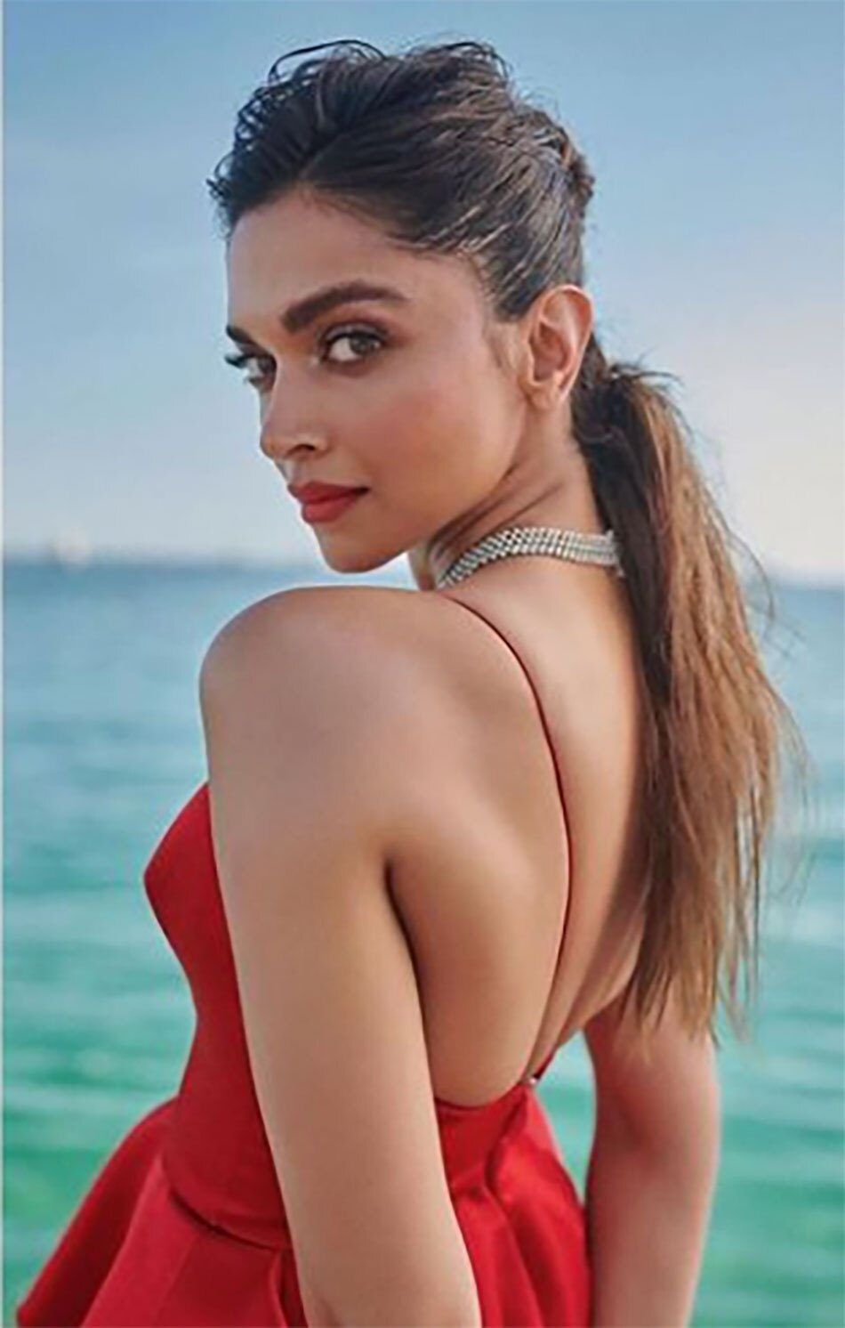  दीपिका पादुकोण