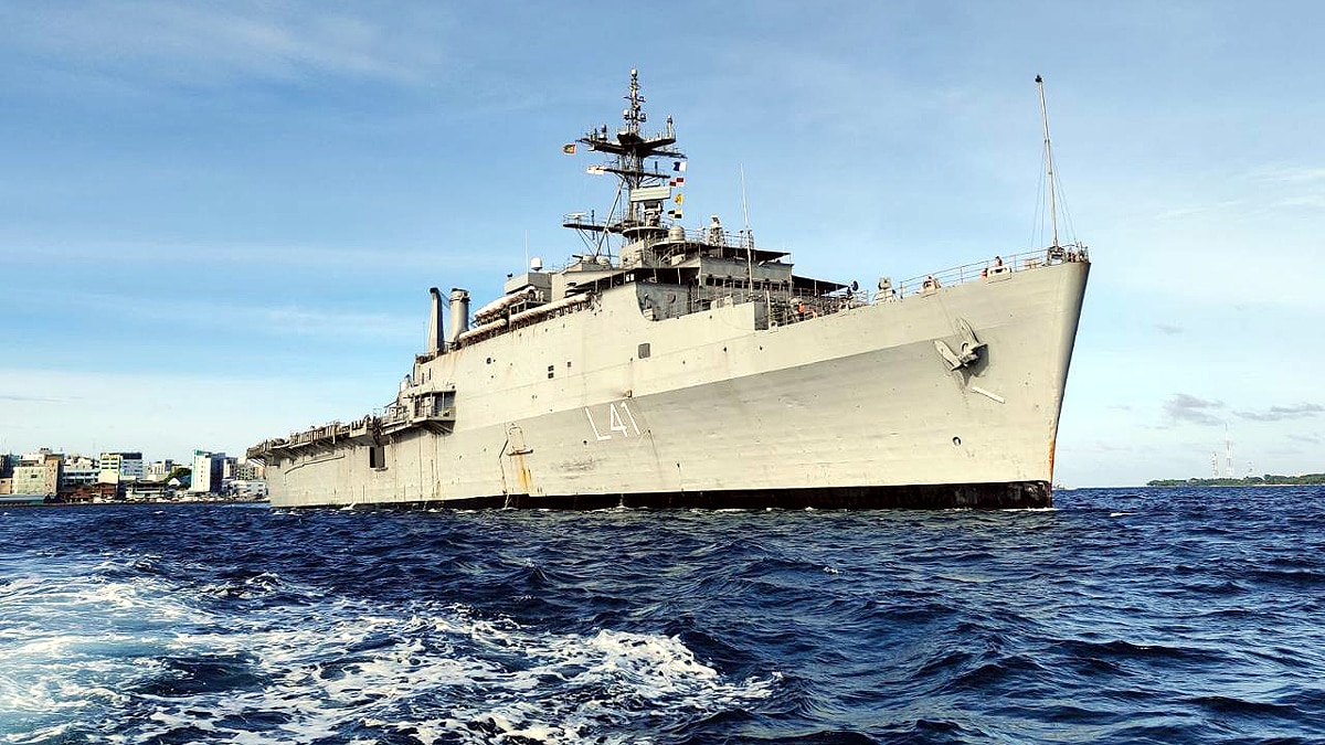 Difference In Naval Ships