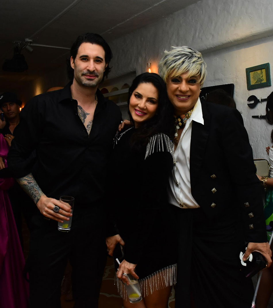 सनी लियोनी बर्थडे पार्टी