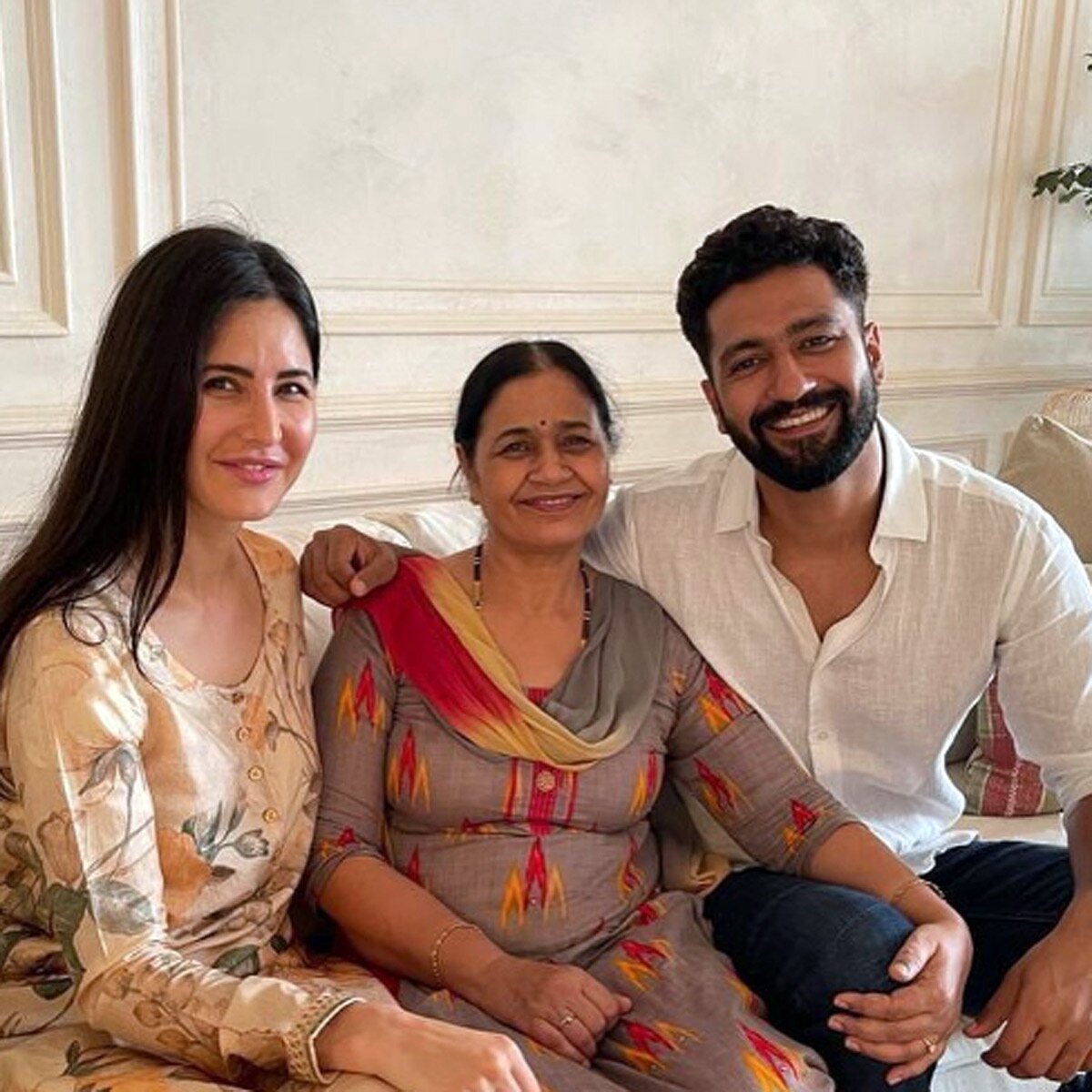 कटरीना-विक्की  