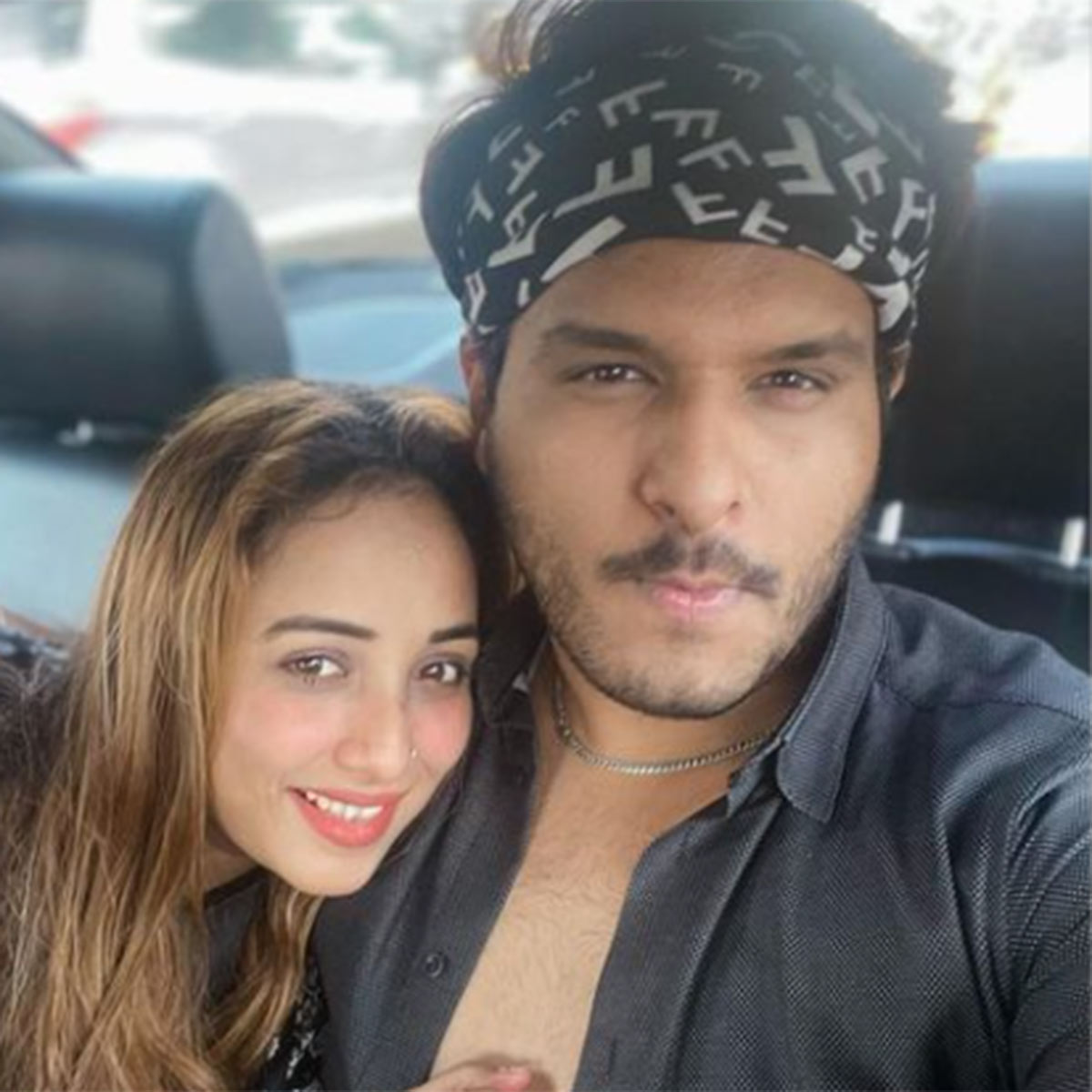 रानी चटर्जी, राघव नाय्यर