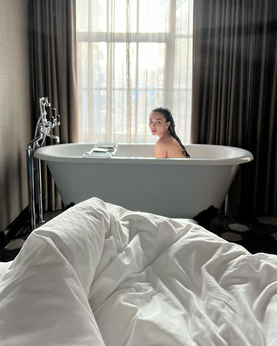 एमी जैक्सन 