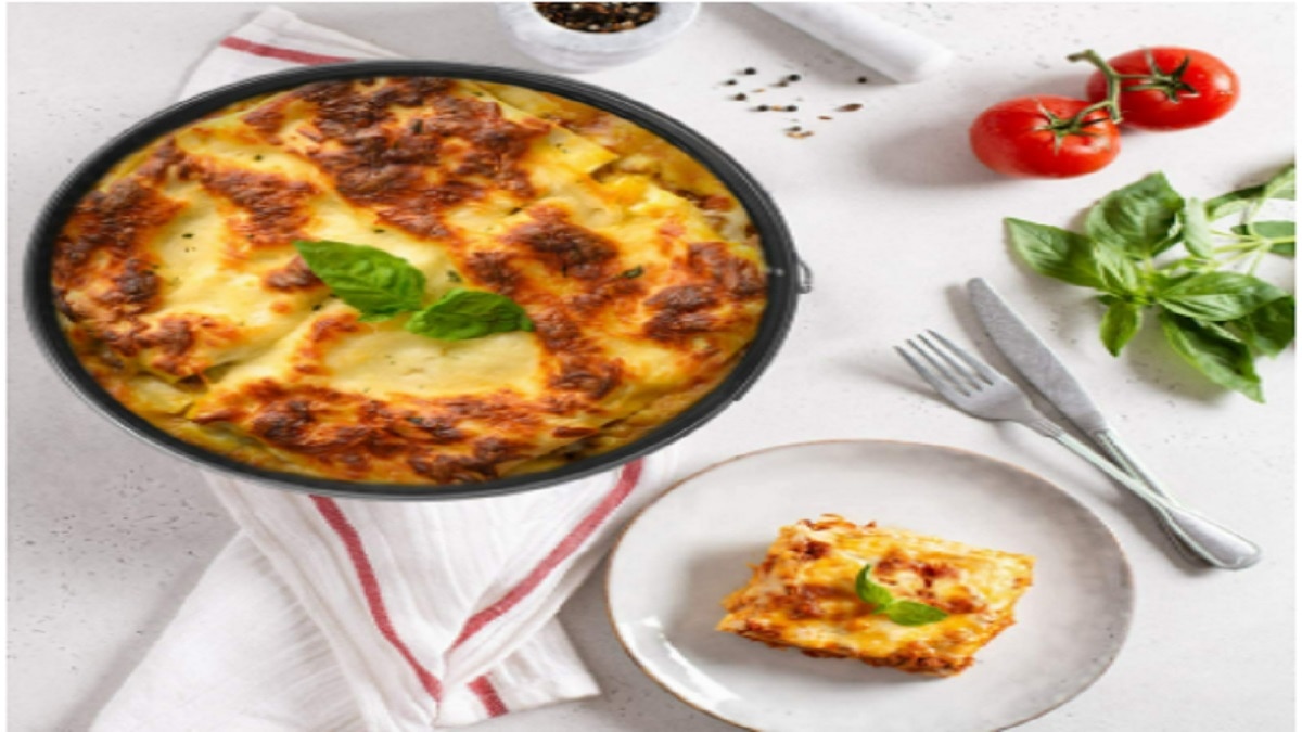 Microwave Cake Maker Utensils