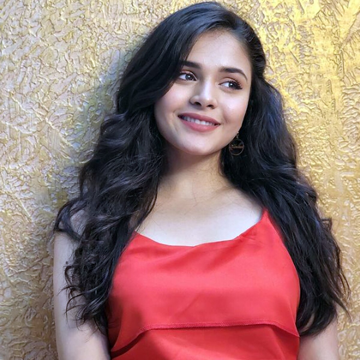  मुस्कान बामने 