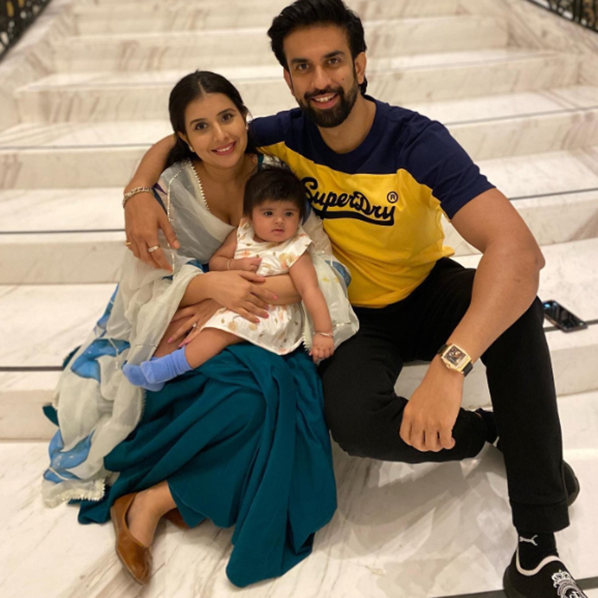 चारु असोपा