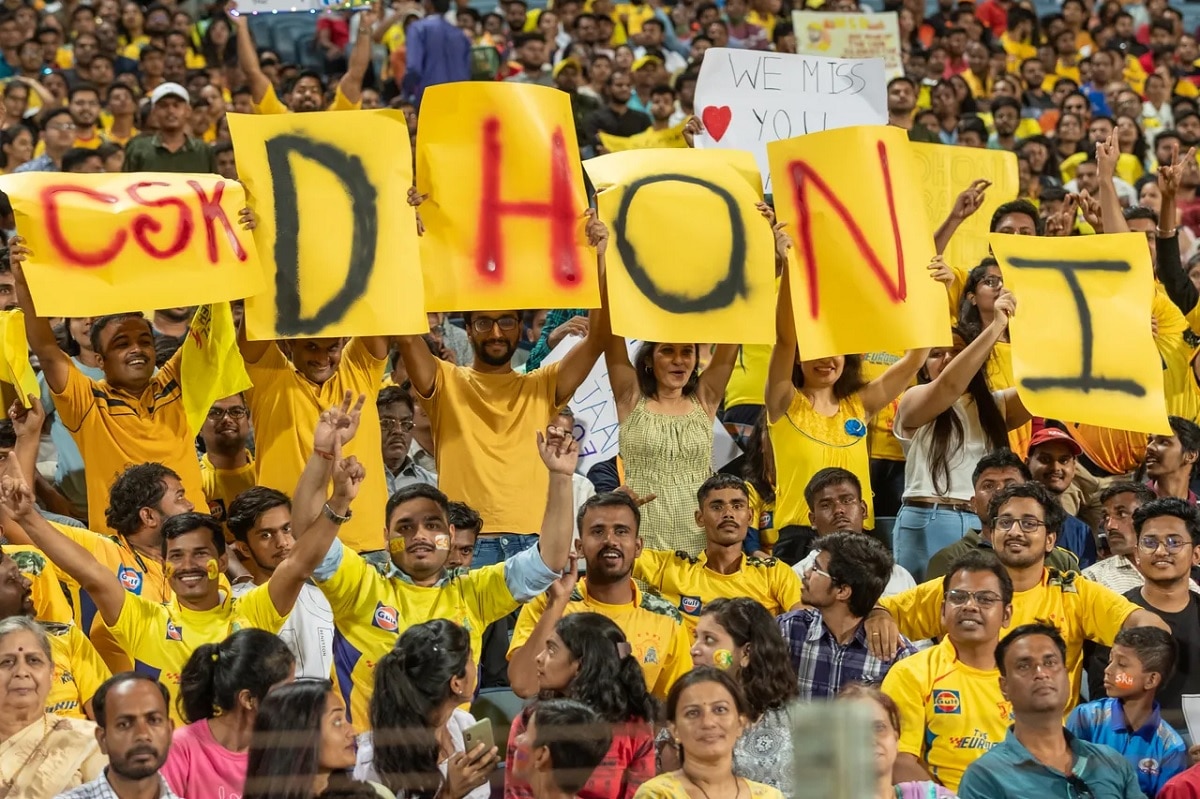 MS Dhoni Fans