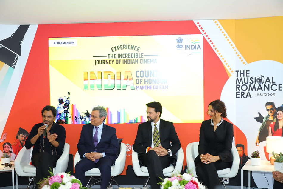 दीपिका पादुकोण