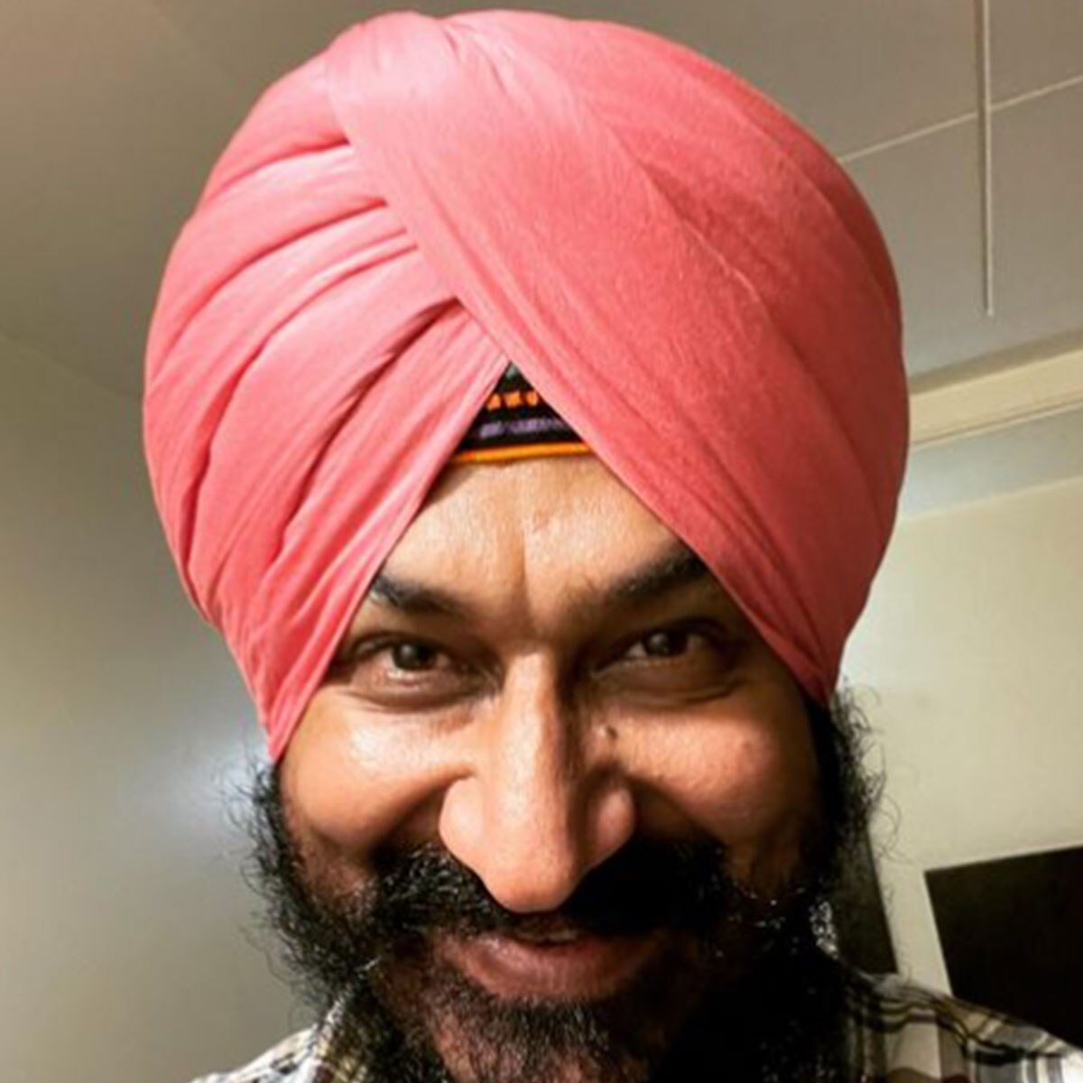 गुरुचरण सिंह