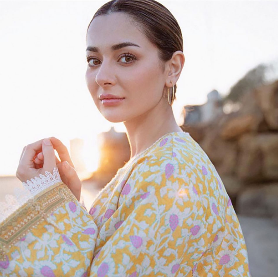 हानिया आमिर