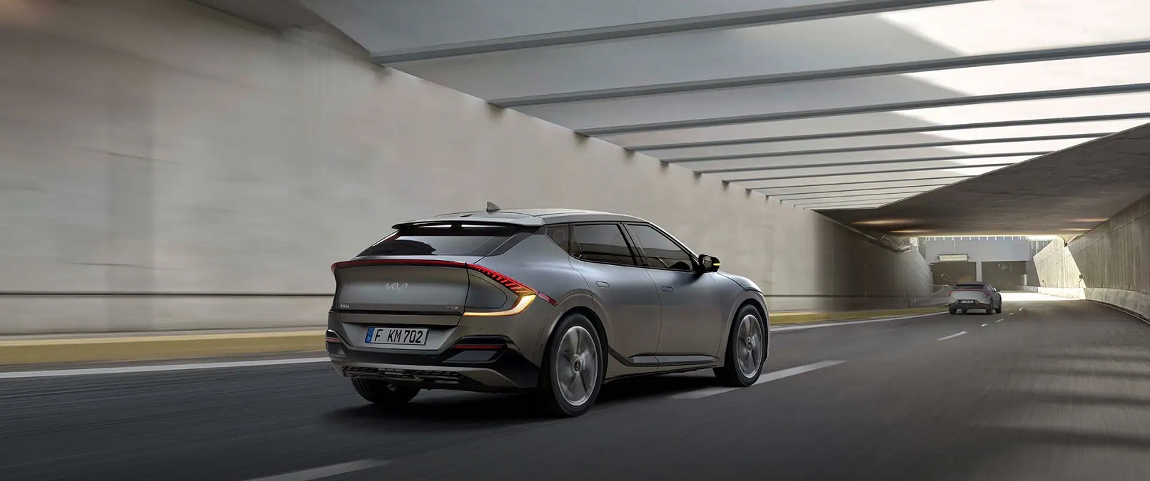 सिंगल चार्ज में जाएगी 528 KM