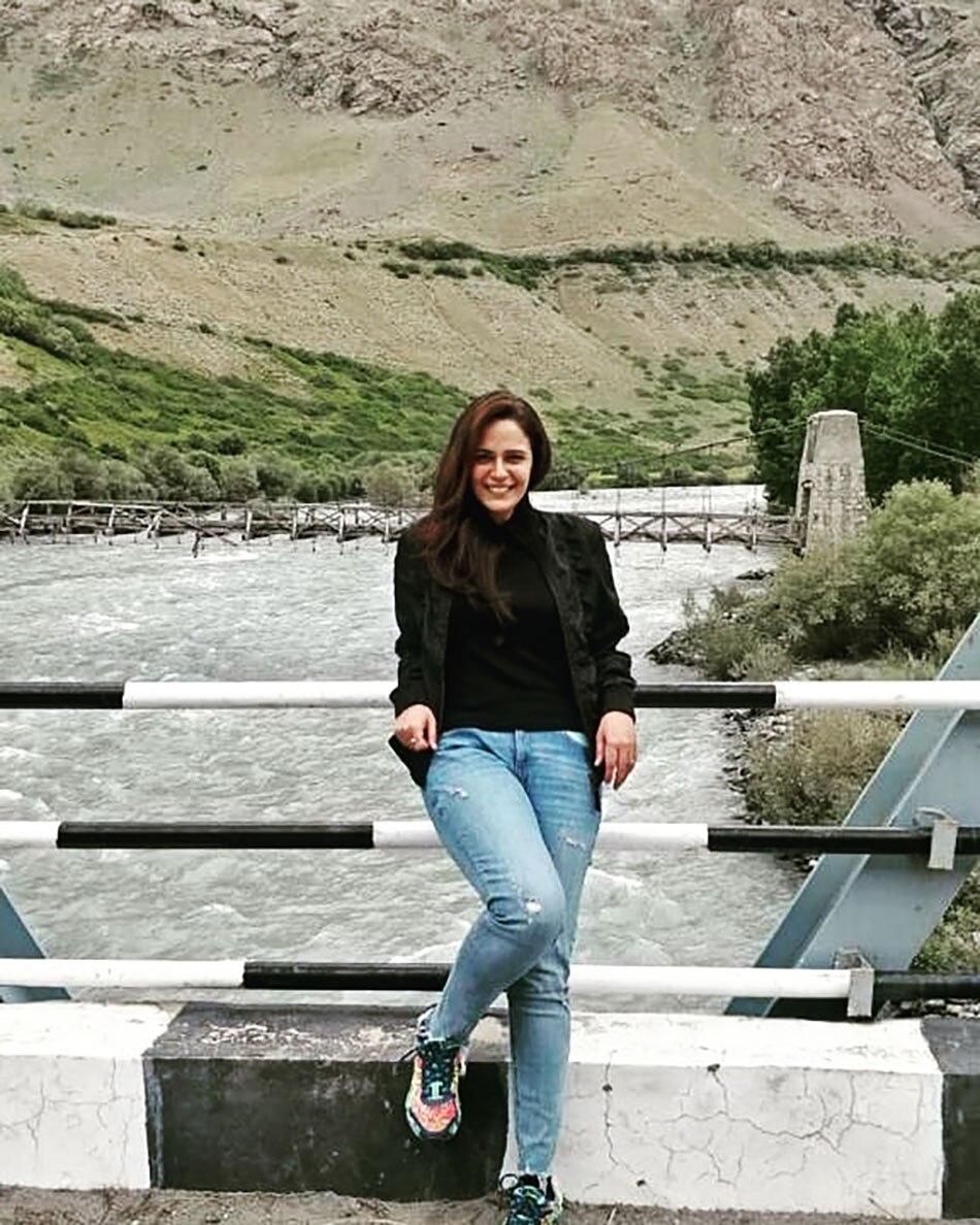 मोना सिंह