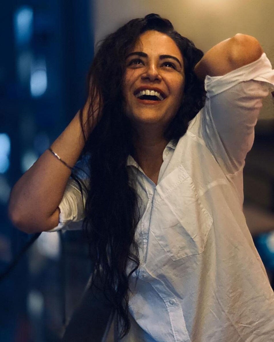 मोना सिंह